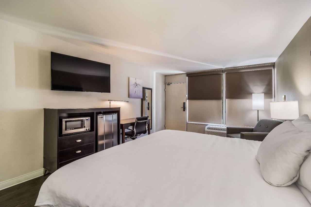 Clarion Inn & Suites Florence Ngoại thất bức ảnh