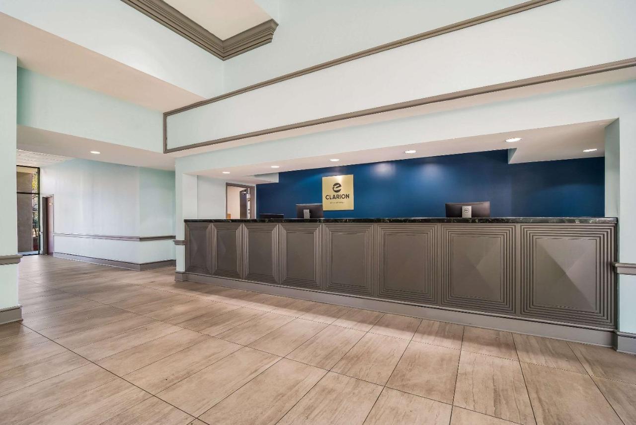 Clarion Inn & Suites Florence Ngoại thất bức ảnh