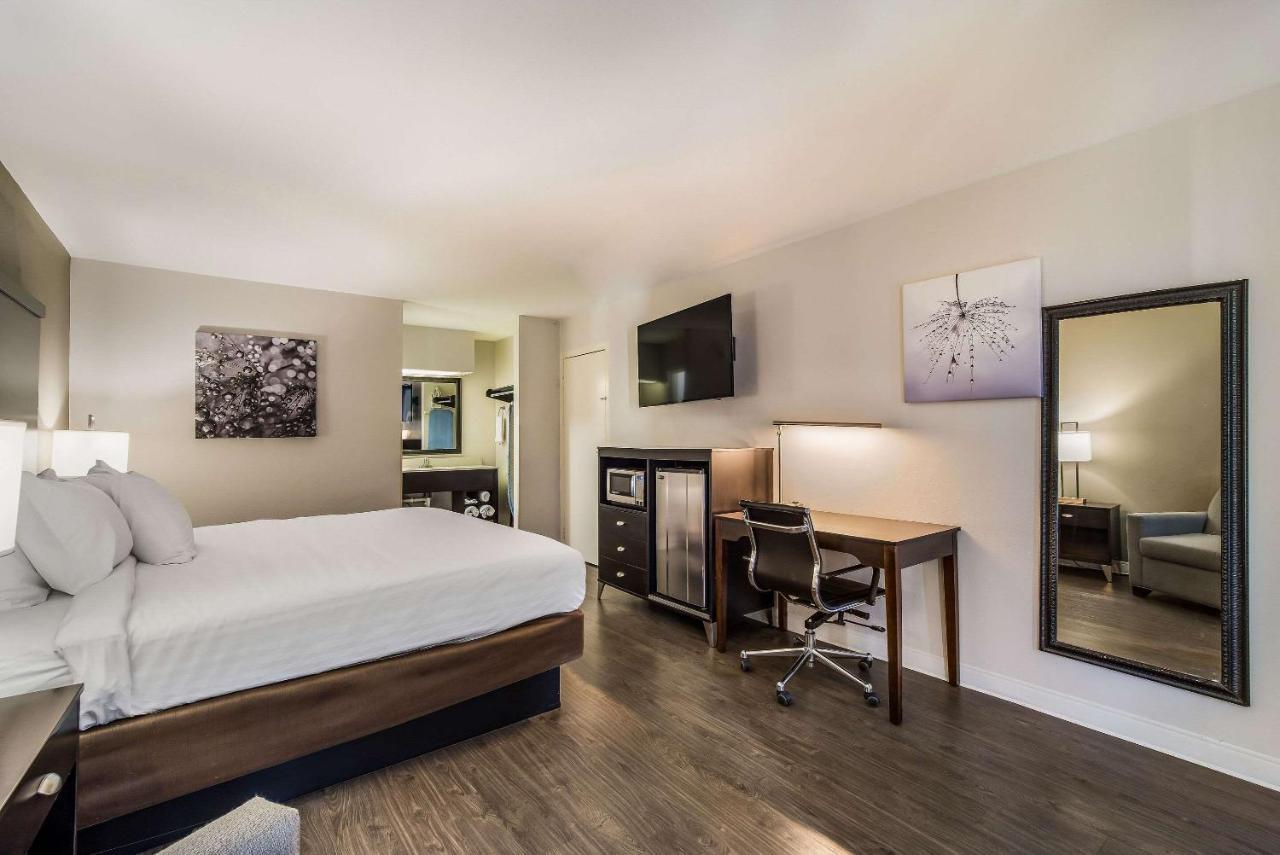 Clarion Inn & Suites Florence Ngoại thất bức ảnh