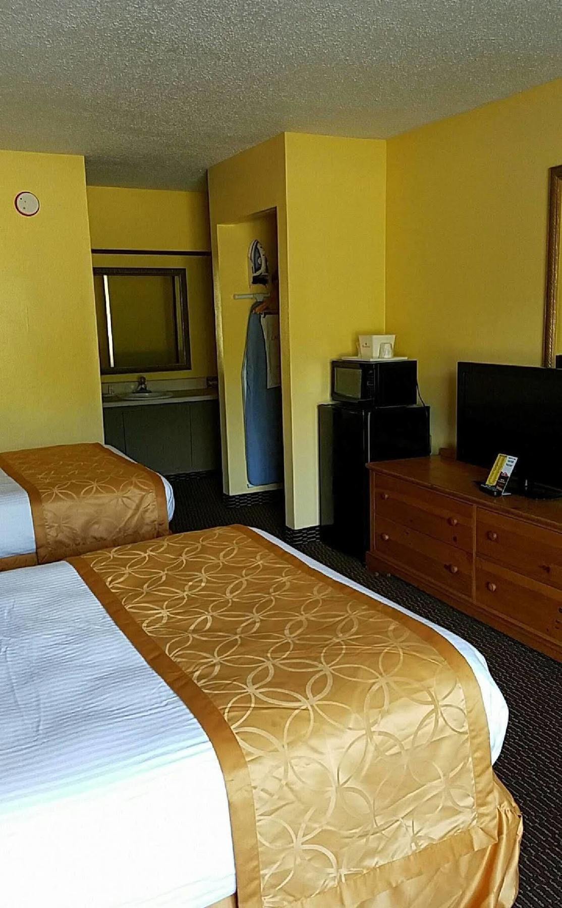 Clarion Inn & Suites Florence Ngoại thất bức ảnh